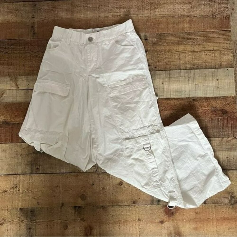 BDG women’s white cargo wide leg pants